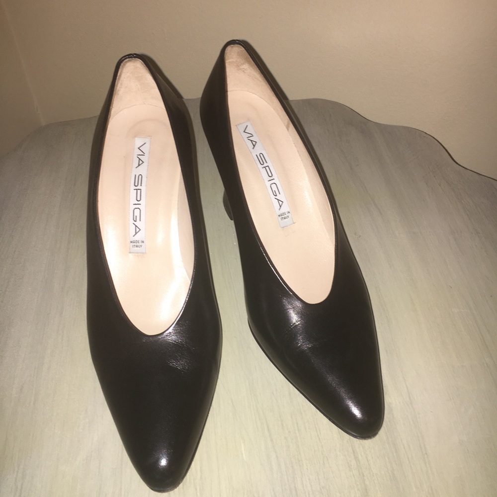Via Spiga Black Leather Pumps